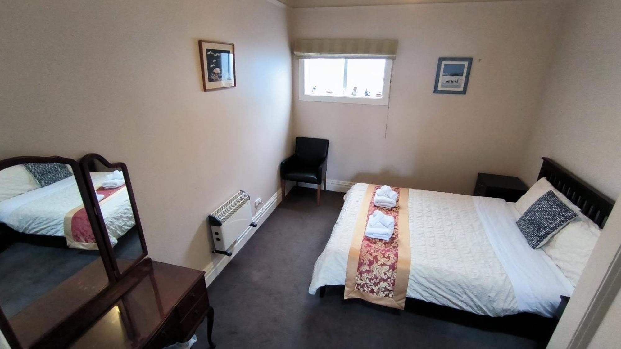 כרייסטצ'רץ' City Centre Superior Villa 3 Large Double Bedrooms מראה חיצוני תמונה